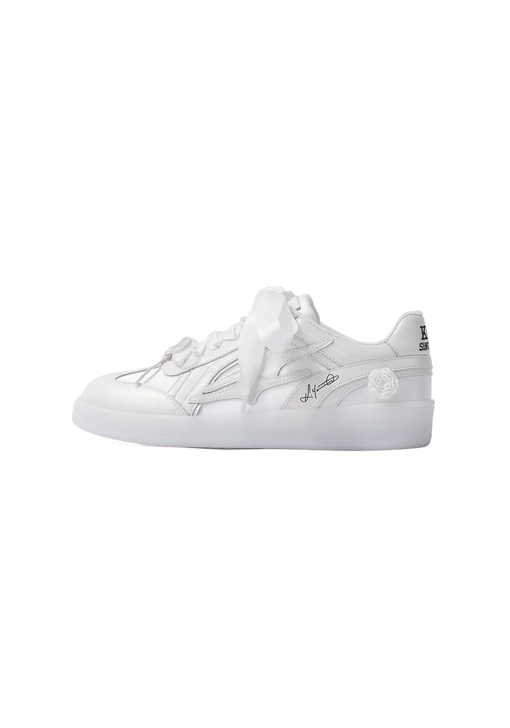 Retro Training Sneaker-White