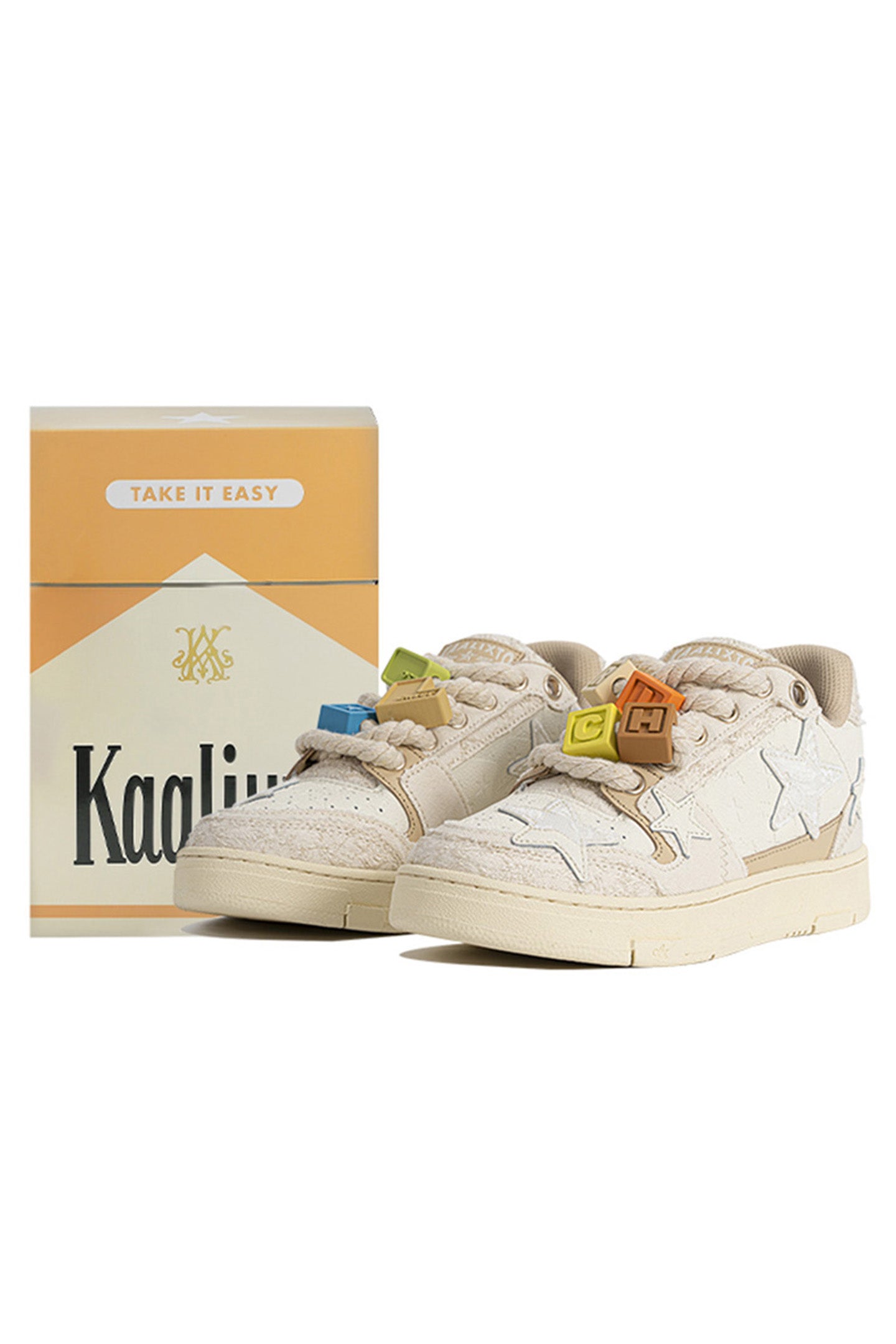 KAALIXTO Beige Retro Star Sneakers-Lace Limited